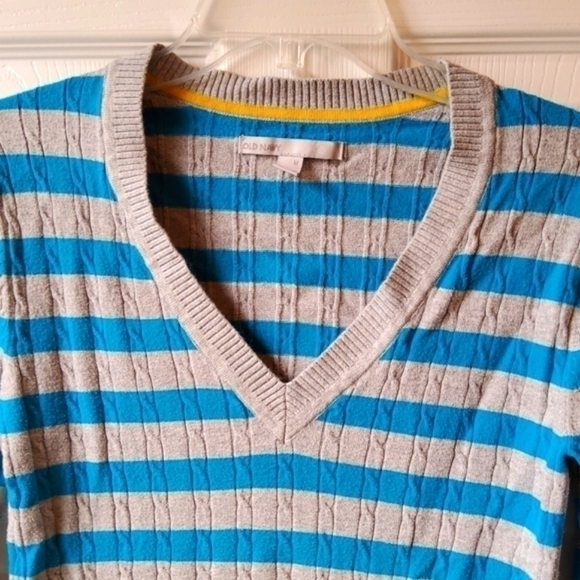 Old Navy Striped V Neck Sweater Blue Gray Medium - Picture 2 of 6
